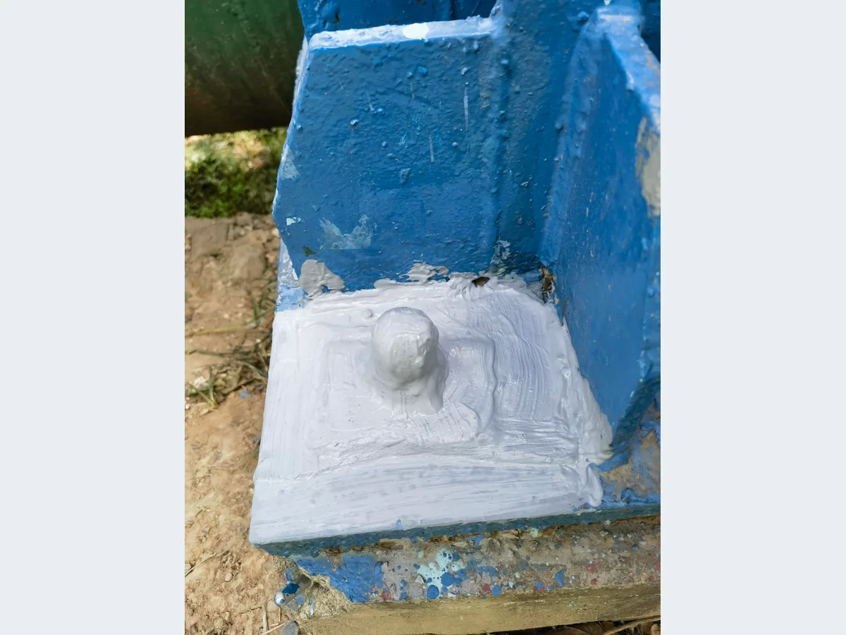 Completed bolt and base connection protection detail